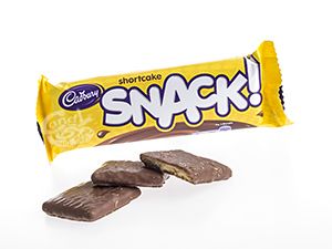 Cadbury Shortcake Snack 40 g| 6 zarte Biscuits mit Schokoladenüberzug von Cadbury